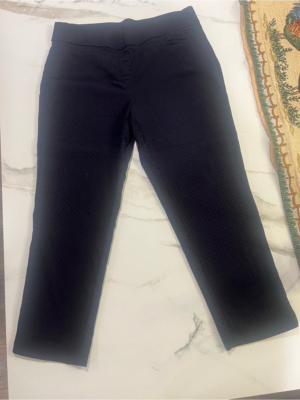 Anne Klein Black Cropped Knit Ponte Pants